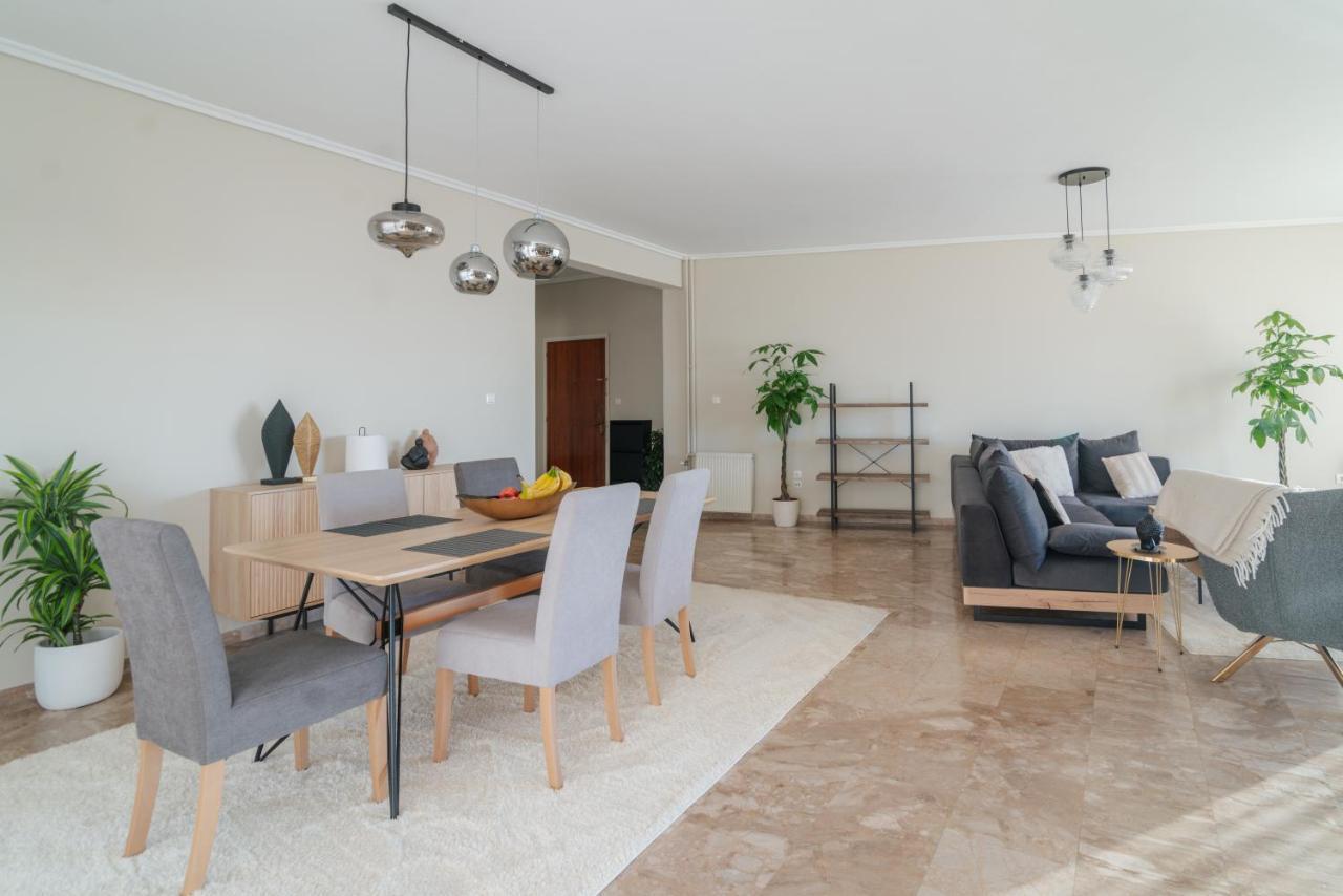 Sea Front Luxury Apartment Patras Buitenkant foto