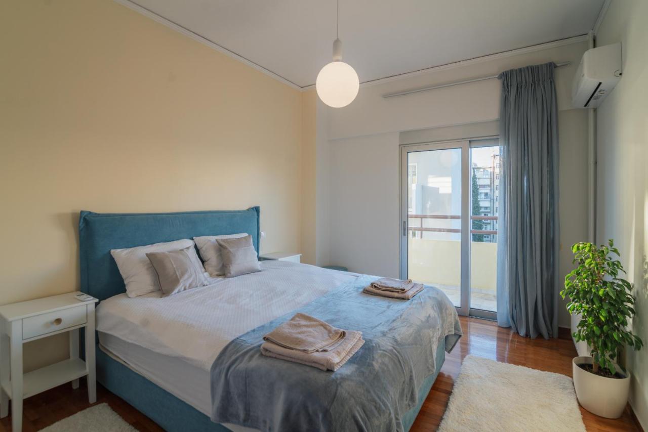 Sea Front Luxury Apartment Patras Buitenkant foto